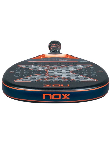 Raquete Nox Luxury AT10 Genius Attack 18K Alum 2025 de Agustín Tapi...