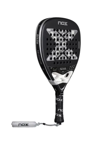 Pala de pádel Nox AT10 Luxury Genius ATTACK 18K Alum 2026 by Agustín Tapia