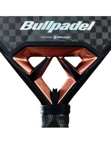 Padel Pack Bullpadel Vertex 04 2025 + Paletero Vertex