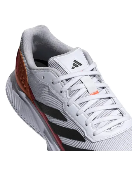 Chaussures de padel Adidas Courtquick blanches, rouges et cuivrées....