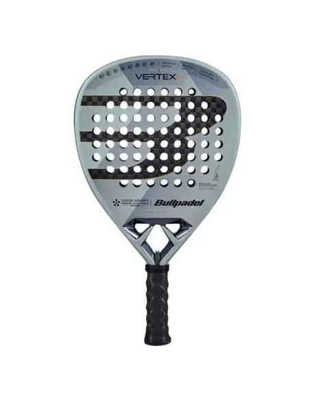 Raquete de Padel Bullpadel Juan Tello Vertex 04 Tour Finals | Raque...