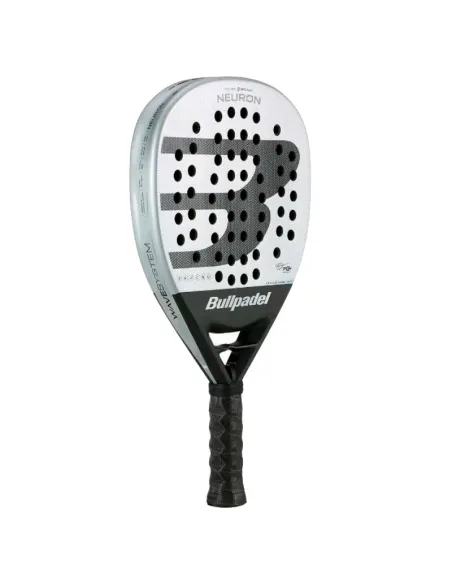 Padel Pack Bullpadel Chingotto Neuron 2025 con Paletero