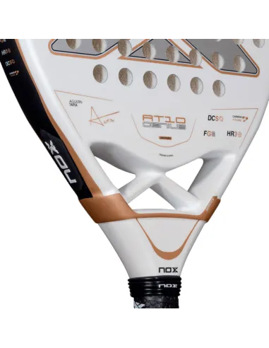 Pala de pádel Nox AT10 Genius Junior 2026